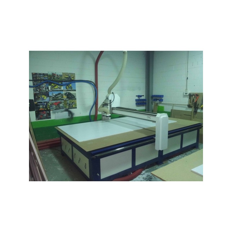 3000 X 2000 mm CNC cutting machine